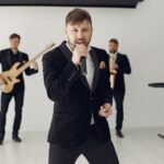 liliac band net worth